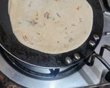 A picture of step 10 of Chena paratha.