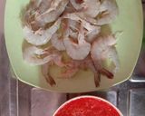 Foto langkah ke 1 dari resep Udang Sambal Telur Puyuh.