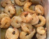 Foto langkah ke 1 dari resep Tumis Udang Saos Inggris.