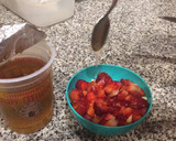 Foto del paso 1 de la receta: Desayuno saludable: frutillas, cereales y miel