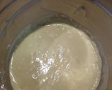 A picture of step 2 of Avocado Milkshake.