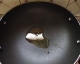A picture of step 2 of Caramelised Makhane.