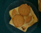 Foto langkah ke 2 dari resep Roti bakar marie.