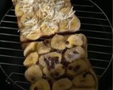 Foto langkah ke 4 dari resep Roti Bakar Pisang.