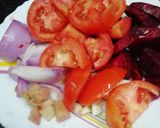 A picture of step 1 of Tomato & Beetroot Soup.