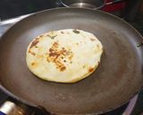 A picture of step 4 of Chole Kulcha.