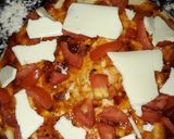 A picture of step 3 of Flower petal pizza.