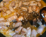Foto del paso 3 de la receta: Nido de vermicelli (fideos de arroz) con salchichas