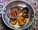A picture of step 3 of Dahi waly bengun.