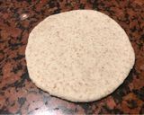 Foto del paso 2 de la receta: Pan pita en harina integral