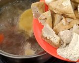 Foto langkah ke 3 dari resep Sup Tahu Bakso Ikan.