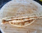 A picture of step 4 of Masala lachchha paratha.