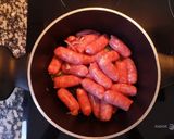 Foto del paso 2 de la receta Salchichas guisadas al vino con patatas fritas