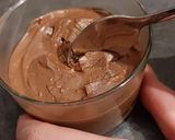 Une image de l'étape 4 de Mousse au chocolat végan.