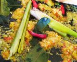 Foto langkah ke 3 dari resep Buntil daun pepaya isi ayam.