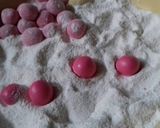 Foto langkah ke 4 dari resep Bola Bola Susu.