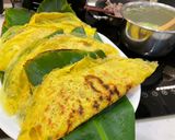 A picture of step 4 of Quick and Easy Bánh Xèo on a Rainy Day with a Nonstick Pan.