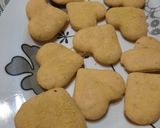 Foto del paso 13 de la receta: Galletitas crocantes corazón saladas, con harina de maíz