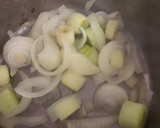 Foto del paso 2 de la receta: Crema de brócoli y calabacín