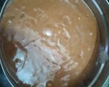 A picture of step 3 of Oreo chocolate cake.