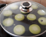 Foto langkah ke 4 dari resep KUE UNYIL TANPA MIXER ala LC.