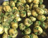 A picture of step 2 of Baby potatoes in coriander curry paste.