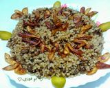 A picture of step 2 of Mujadara with Bulgur.
