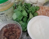 Foto del paso 2 de la receta: Ensalada de coliflor al curry con restos de pan