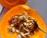 Foto del paso 1 de la receta: Crema de calabaza potimarrón con leche de coco y especias