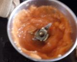 A picture of step 1 of Papaya Popsicle.