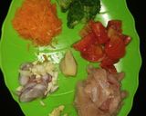 Foto langkah ke 1 dari resep Mpasi ayam masak jahe.