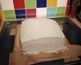 A picture of step 4 of Vickys 'Among Us' Cake Decoration Idea.