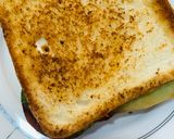 A picture of step 7 of Pepperoni cheese sandwich.