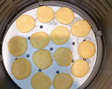 Foto del paso 3 de la receta: Galletitas de limón sin azúcar
