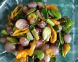 Foto langkah ke 3 dari resep Tumis bawang merah.