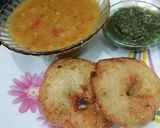 A picture of step 12 of Ulundhu Vadai.