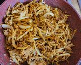 A picture of step 4 of Curried potato filled peppers with cheese.