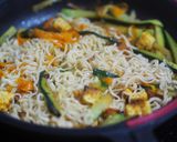Foto del paso 5 de la receta Noodles con verduras y tofu especiado