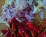 Foto langkah ke 2 dari resep Tumis Cistel.