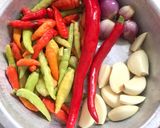 Foto langkah ke 1 dari resep Sambel Cumi Pedas.