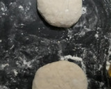 Foto del paso 3 de la receta: Rosca de dulce de membrillo!!