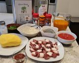 Foto del paso 1 de la receta Guiso de pulpo con langostinos y patatas
