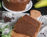 Foto langkah ke 9 dari resep Banana Chocolate Chiffon Cake.