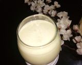 Foto langkah ke 3 dari resep Banana Milkshake.