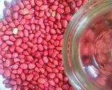 A picture of step 1 of Njugu karanga (roasted peanuts).