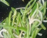 Foto del paso 2 de la receta: Revuelto de acelga y morrón verde