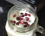 A picture of step 4 of Strawberry Peanuts Overnight Oats.