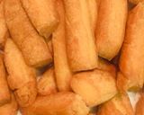 A picture of step 4 of Shakkar Pare.