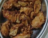 Foto langkah ke 4 dari resep Ayam Goreng Bawang Putih.