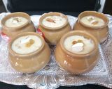 A picture of step 7 of Zafrani phirni.